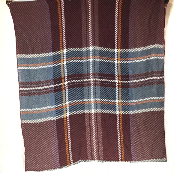 Drape infinity scarf. - Picture 3 of 4